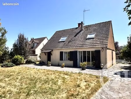 maison 8 pièces 118 m²