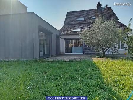 maison 5 pièces 156 m²