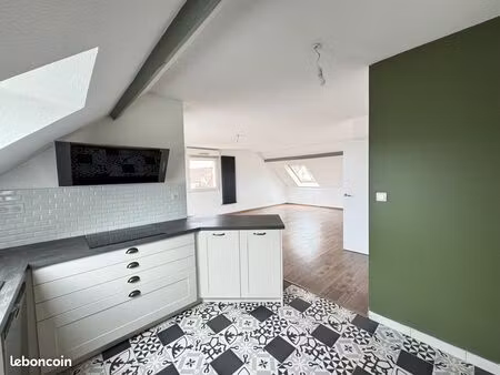 appartement 3 pièces 81 m²