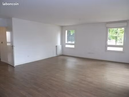 appartement 4 pièces 82 m²