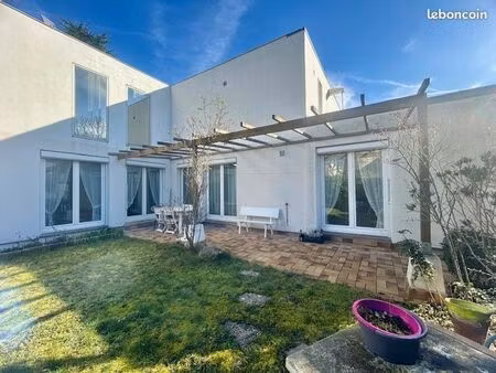 appartement 6 pièces 134 m²