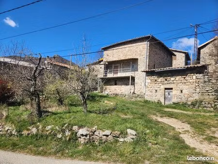 maison en pierre avec terrain 429m2 a burzet (hameau des sausses)