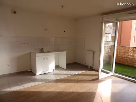 appartement 3 pièces 64 m²