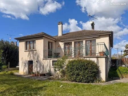 maison 5 pièces 109 m²