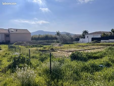 terrain 536 m² hyères