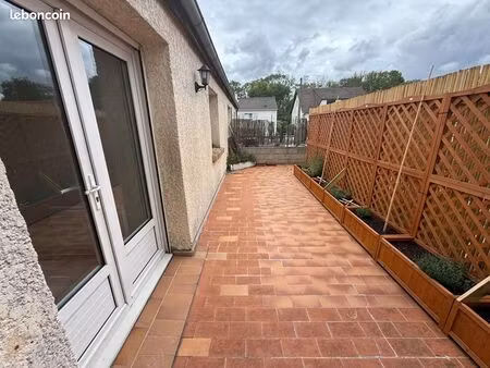 appartement 3 pièces 44 m²