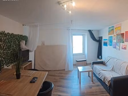 studio meublé toutes charges comprises