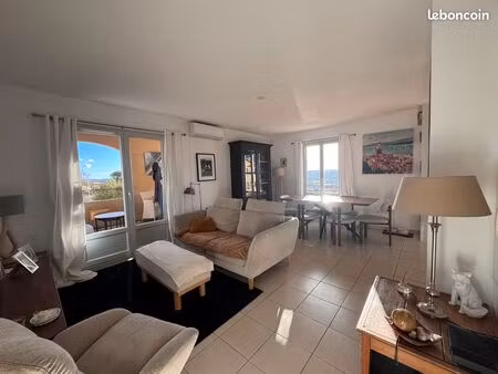 appartement à fayence avec terrasse  vue panoramique et garage