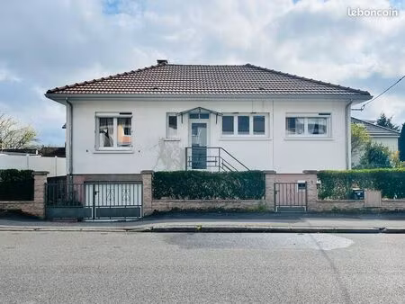 vends charmante maison individuelle