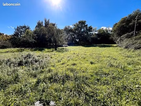 terrain 2027 m² saint amadou