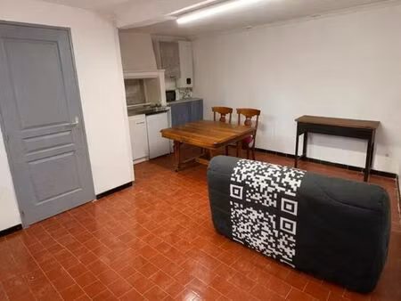 studio de 18 m°2 meublé