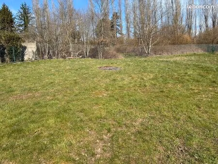 terrain à bâtir rue d’etion charleville