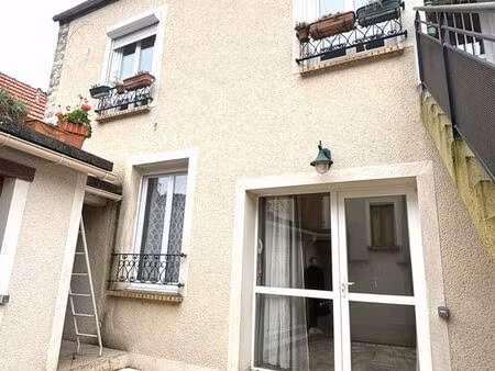 appartement 2 pièces 55 m²