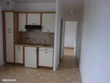 t2 - 25 m2 a ste genevieve des bois