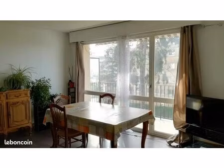 large 90 m² apartment rental near paris  close to evry and brunoy