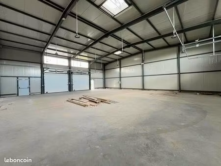 entrepot - logistique 350 m² les arcs