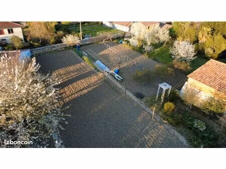 terrain à bâtir 1 000 m2