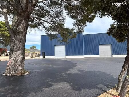 local industriel 330 m²