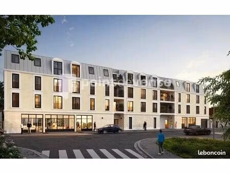 local commercial 169 m²