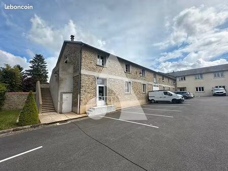 bureaux  local commercial 19 m² bouray sur juine