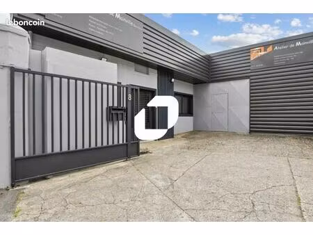 local d'activité 455 m²