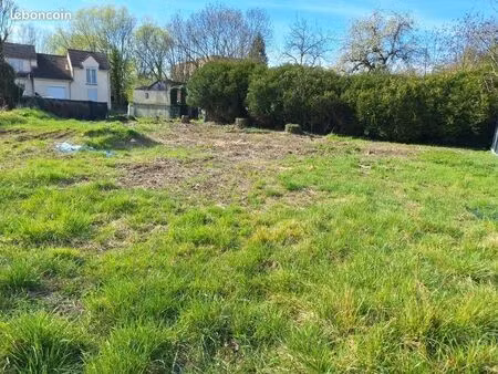 terrain 786 m² troyes