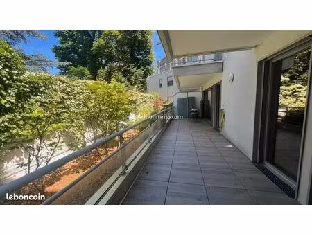 appartement 3 pièces 75 m²