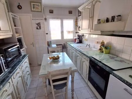 appartement 3 pièces 64 m²