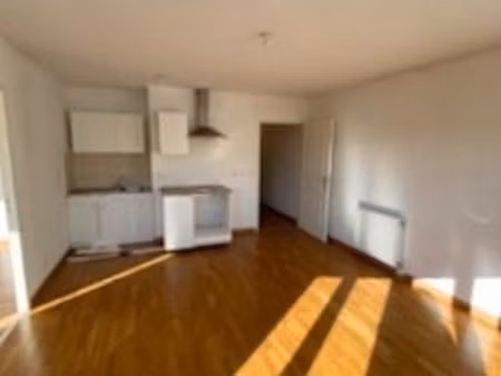 rosny-sous-bois - centre ville - appartement 47m2