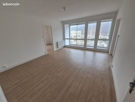 appartement 5 pièces 100 m²