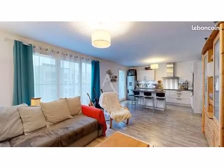 appartement 4 pièces 84 m²