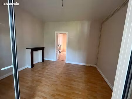 immeuble 5 pièces 298 m²