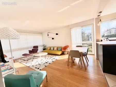 4 pièces ·87 m² · vaucresson garches 92420 · plateau de cazes