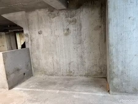 vente place parking moto