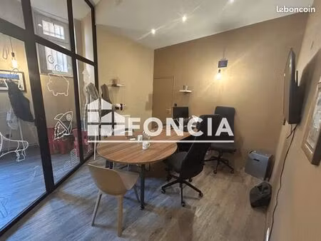 local commercial 68 m²