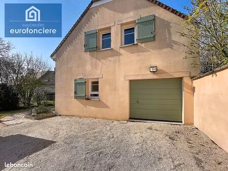 maison de ville 5 pièces 100 m²