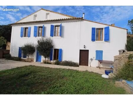 la meridienne avec son jarin terrasse sur 405 m2 avec vue