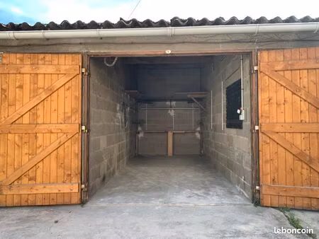 loue garage / box extérieur au rdc dans résidence sécurisée à champigny-sur-marne