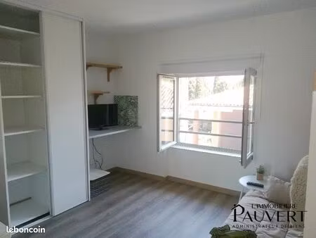 studio 1 pièce 22 m²