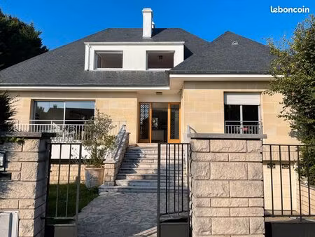 magnifique maison à 12 minutes de paris centre