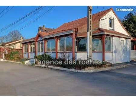 murs commerciaux 200 m² eragny