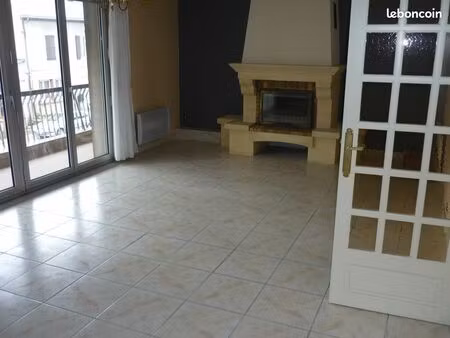 appartement t3 baraqueville