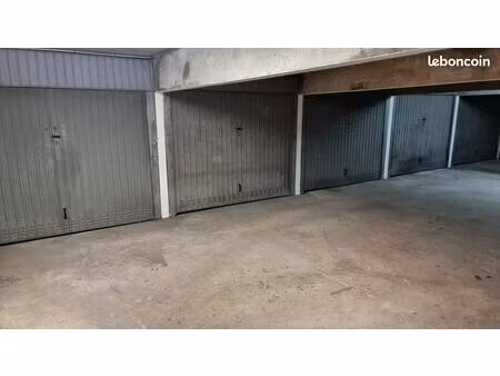 parking / box 13m²  boulevard detolle  caen