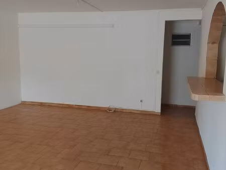 location quatre pièces cuisine