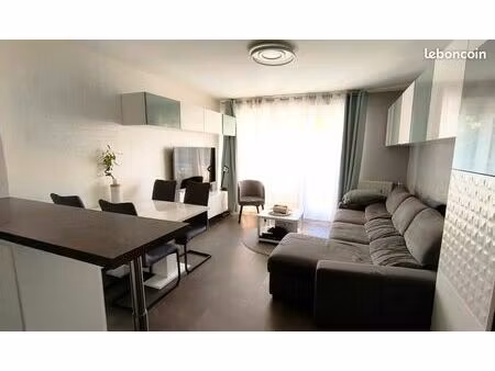 appartement récent 3 pièces
