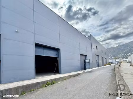 local 256 m² biguglia