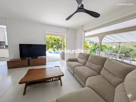 maison 5 pièces 172 m²