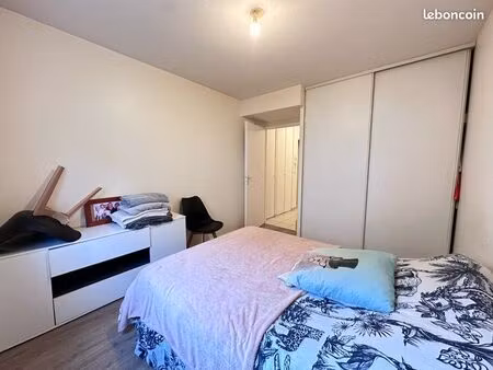 ? t2 48 m² vendu loué – 8 6 % – locataire fiable – terrasse + parking – lisieux