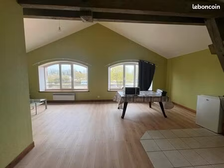 à louer – appartement 50 m² à piney