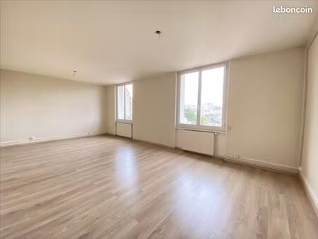 appartement 3 pièces 67 m²